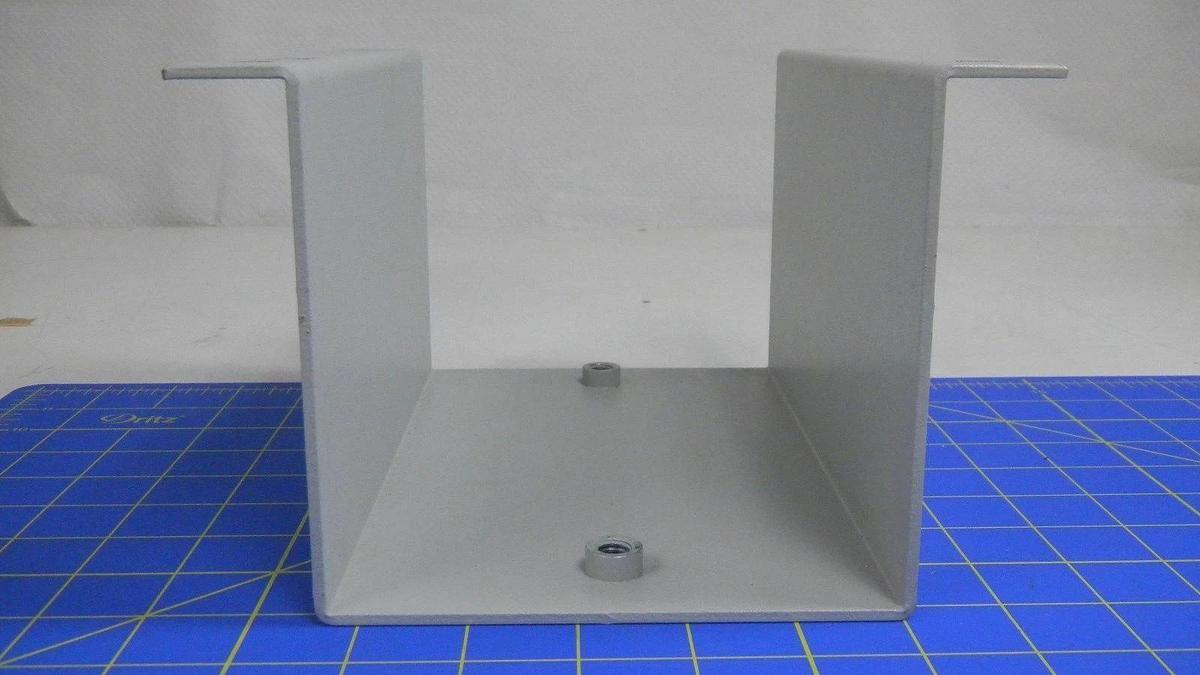 Semi-Gas Cylinder Retention Bracket With Standoff, 013-0015 Rev E NFI