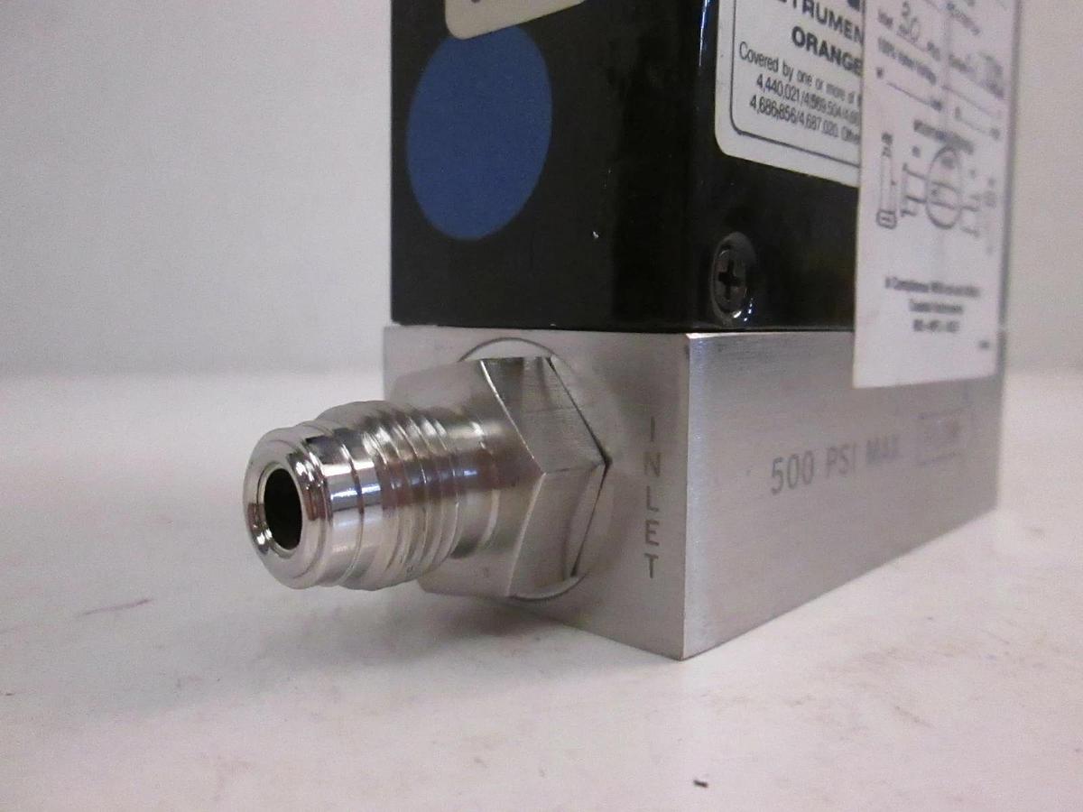 Used Unit UFC-1100 Mass Flow Controller, 5% PH3/95%N2, 500 SCCM, Used