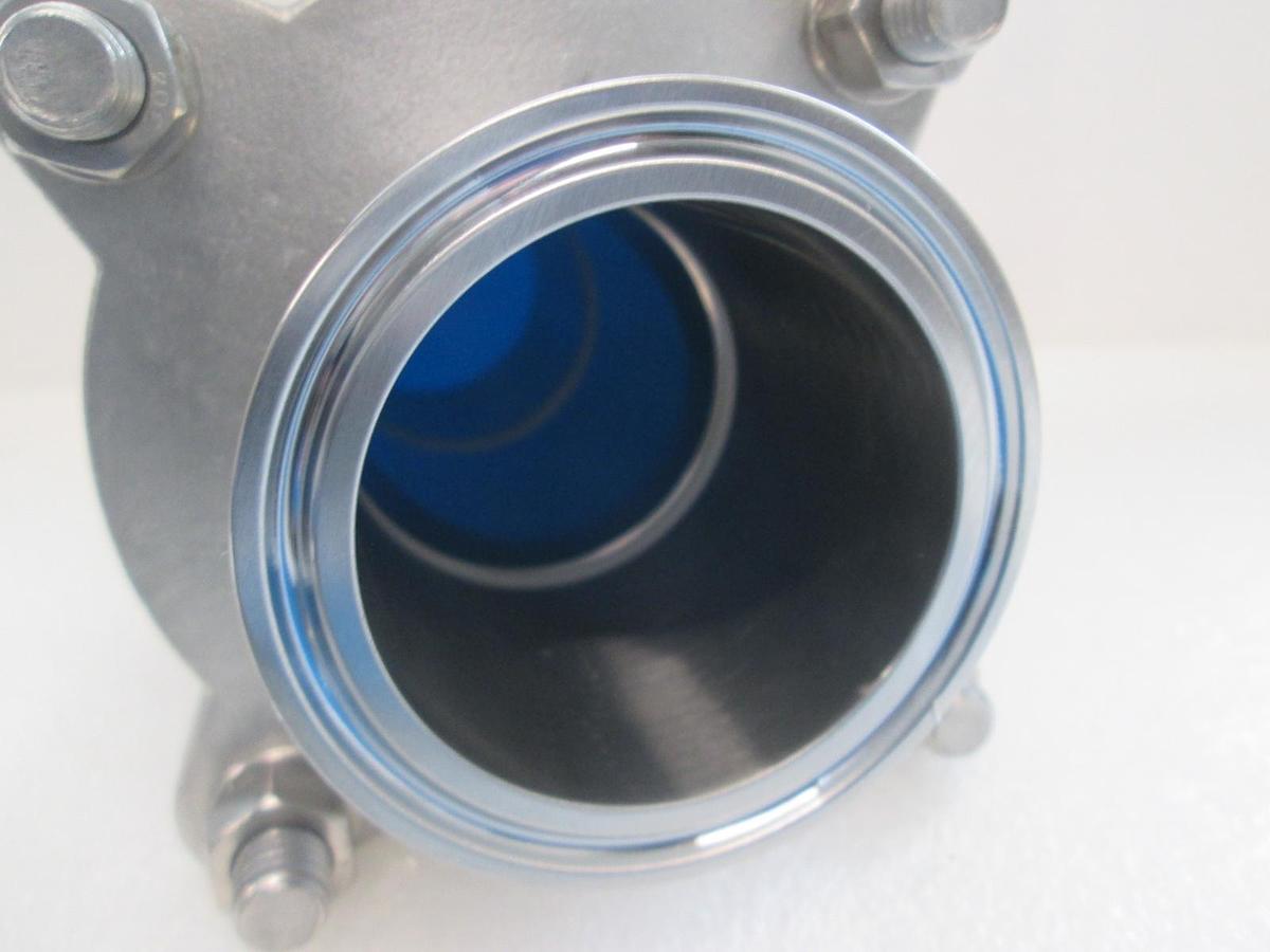 Used Dixon, 2"-CF8M, 100 WOG, Gate Valve, sanitary fitting, New