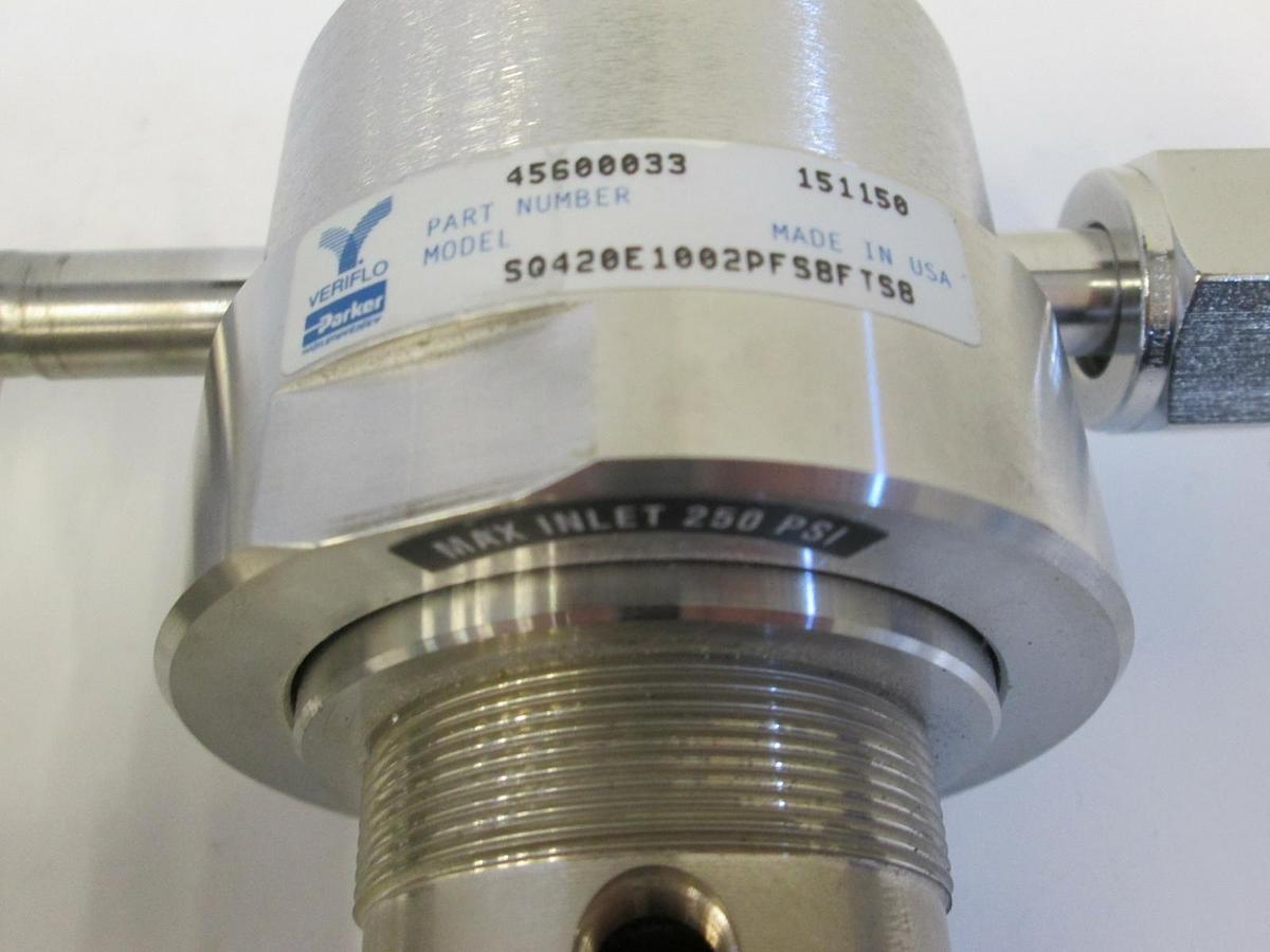 Used Veriflo SQ420 Regulator Gas Stick Assy w/ 944I Valve, Display Sensor