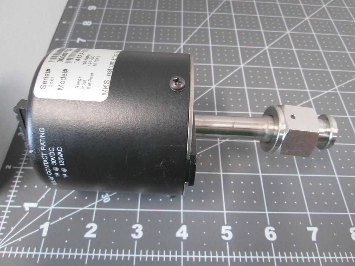 Used MKS Instruments, 141AA-00100BA, Pressure Controller 100 Torr +24VDC Used