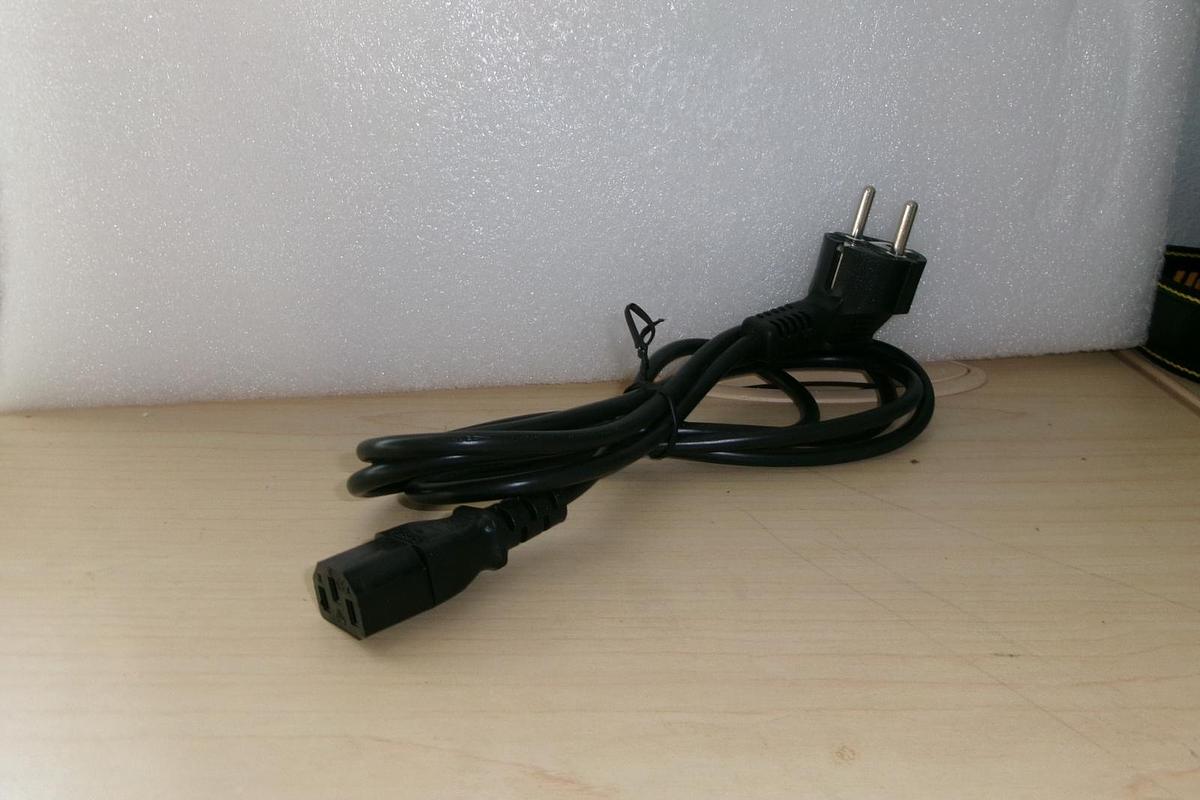 Used Qiaopu type E, power supply cord, angled head,16A 250V, new