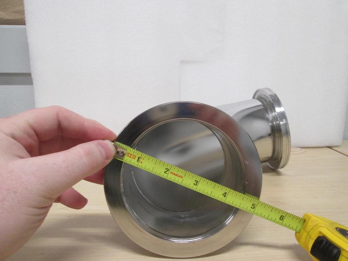 Used Elbow fitting, 5in diameter, new