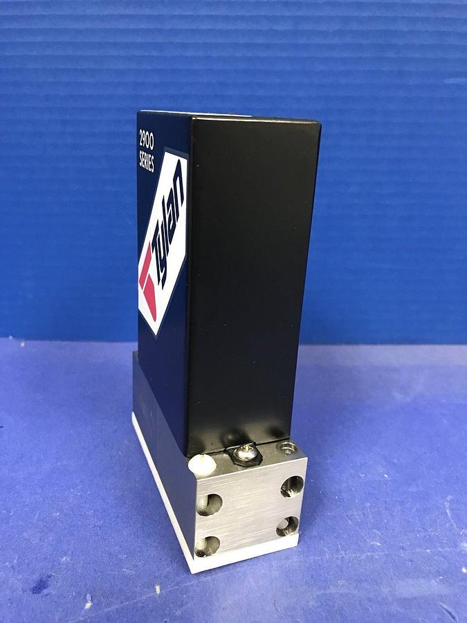 Used Tylan DFC 2979N MFC Mass Flow Controller 1 SLPM, N2, Block Mount, Used