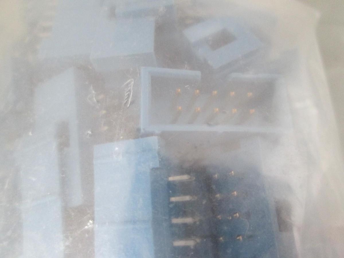 Used Thomas Betts, 609-1027, 10 POS, Male, Header Connector, New, Lot of 100