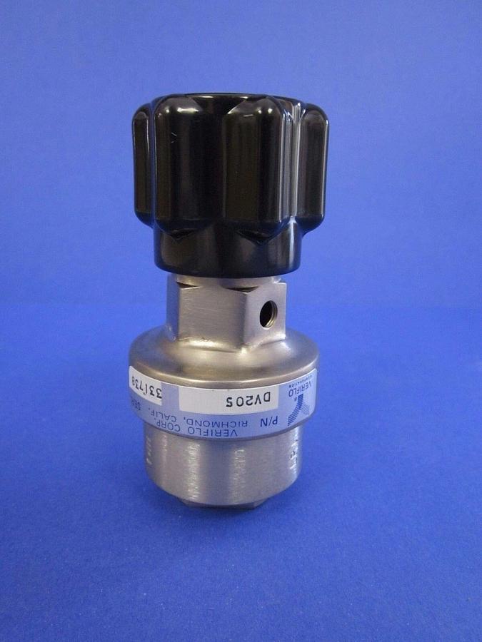 Used Veriflo DV20S Regulator, 2 ports, Used