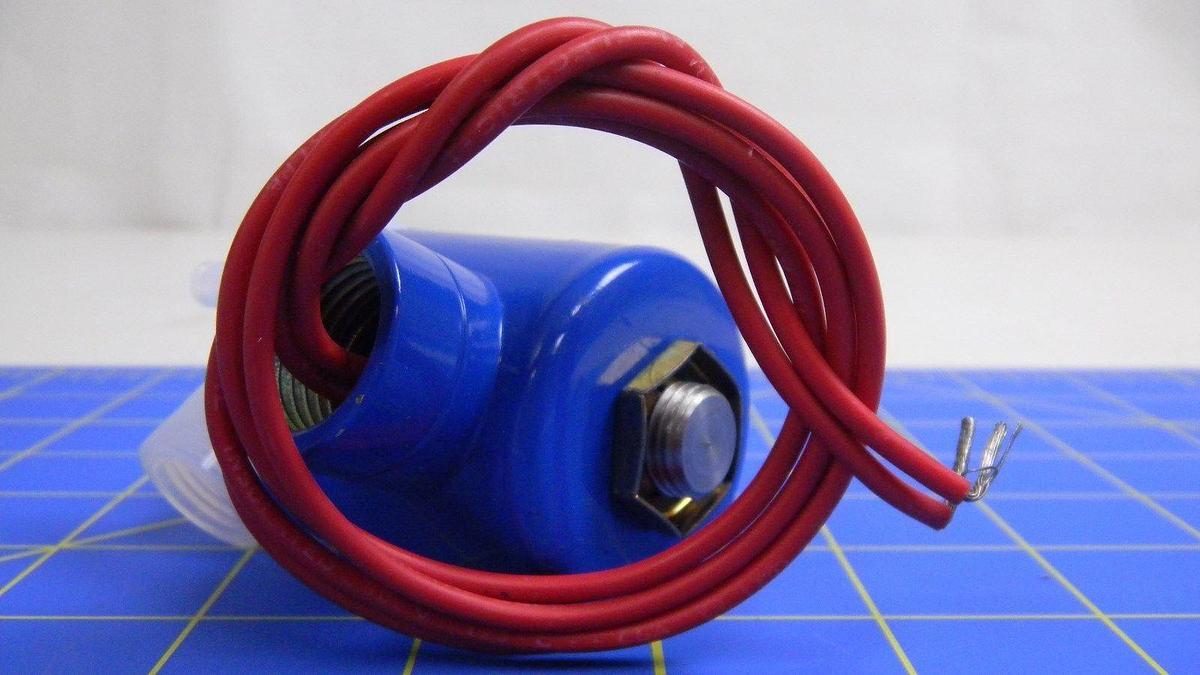 Used Fluoroware, Galtek, 203-1214-221 Valve, 24VDC, 1/8" Orifice, NWOB
