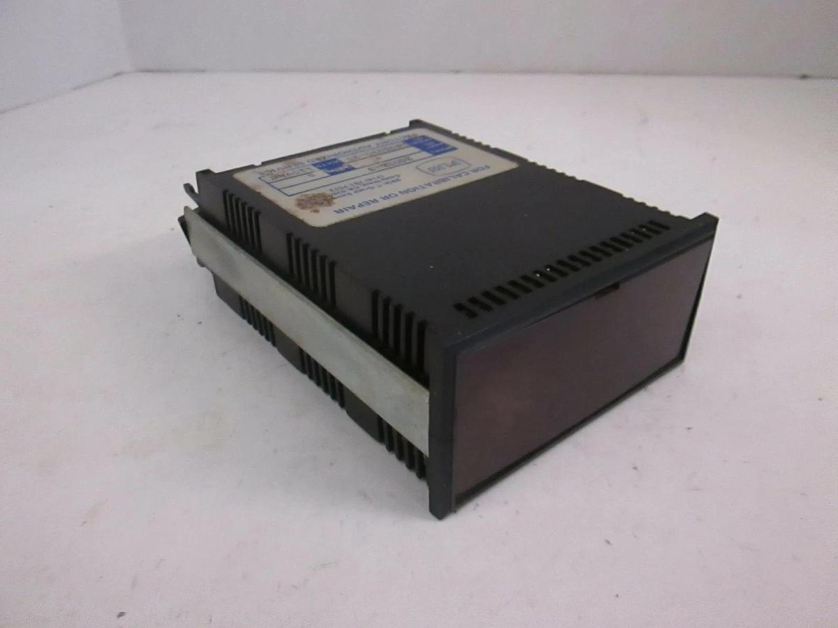 Used FLW Digital Panel Meter 2003A-3 Series, Used