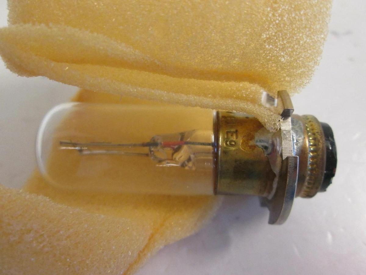 Replacement Bulb, OQ 77Z 6V, 15W, Lot of 8