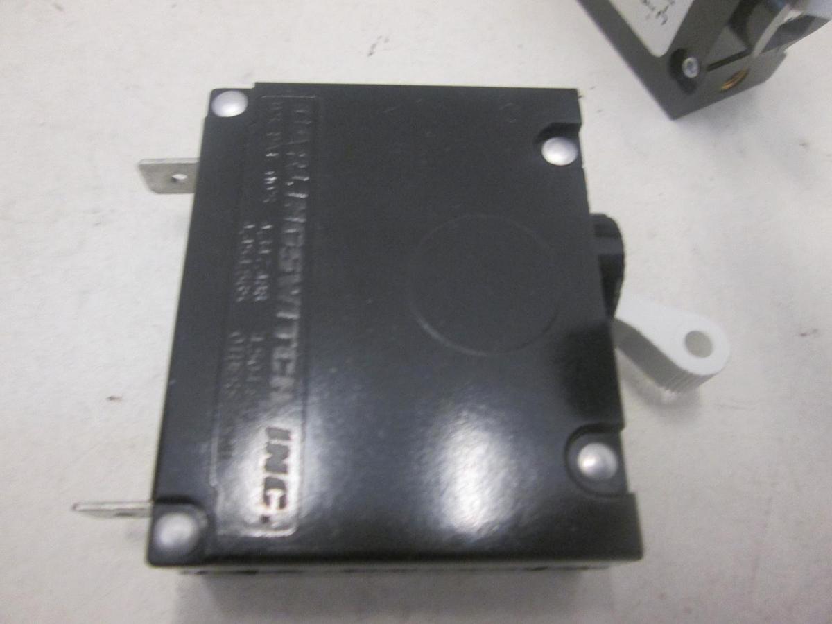 Used CARLING SWITCH INC, AA1-B0-22-410-1B1-C, BREAKER,1AMP,25VAC, New, Lot of 2