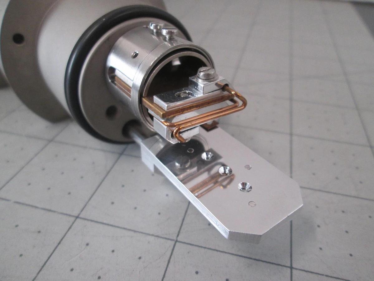 Used Micro Manipulator w/ Starrett No. 463 Micro Meter, Used