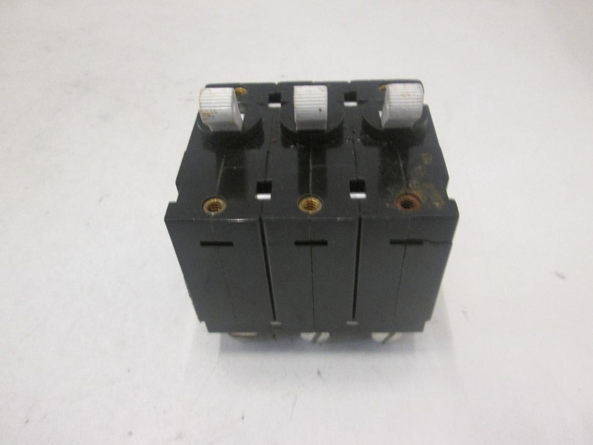Used CARLING SWITCH INC, AA3-80-24-625-3B1-C, BREAKER,3 POLE, 25AMP, New