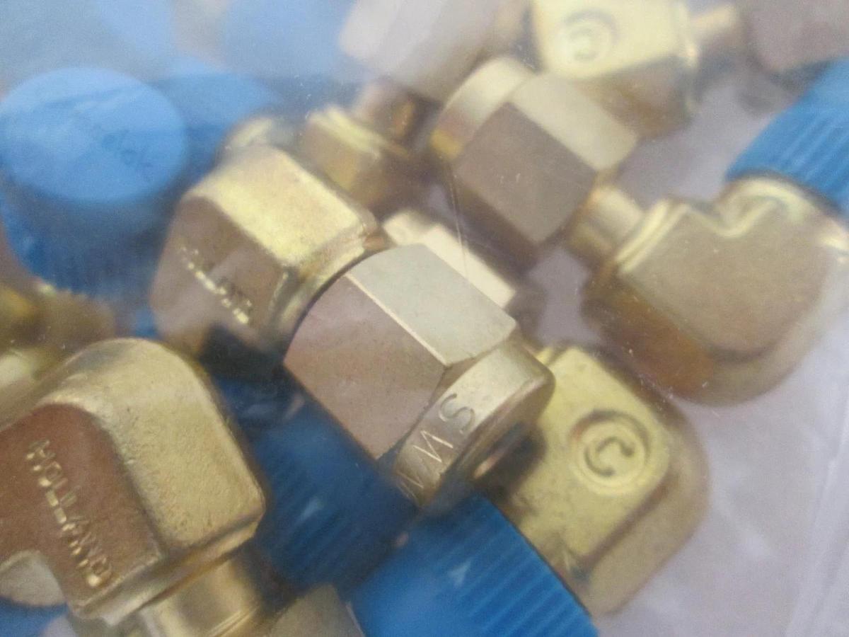 Swagelok, Elbow Fitting, 206-394, New, Lot of 31