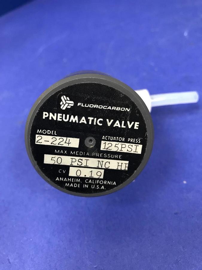 Used Fluorocarbon NV2-224 High Purity N.C. Pneumatic Valve 1/4" 50 psi/125 psi, Used