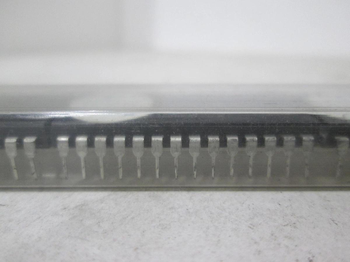 Adobe, 342-0098+H4, Integrated Circuit, New, Lot of 13