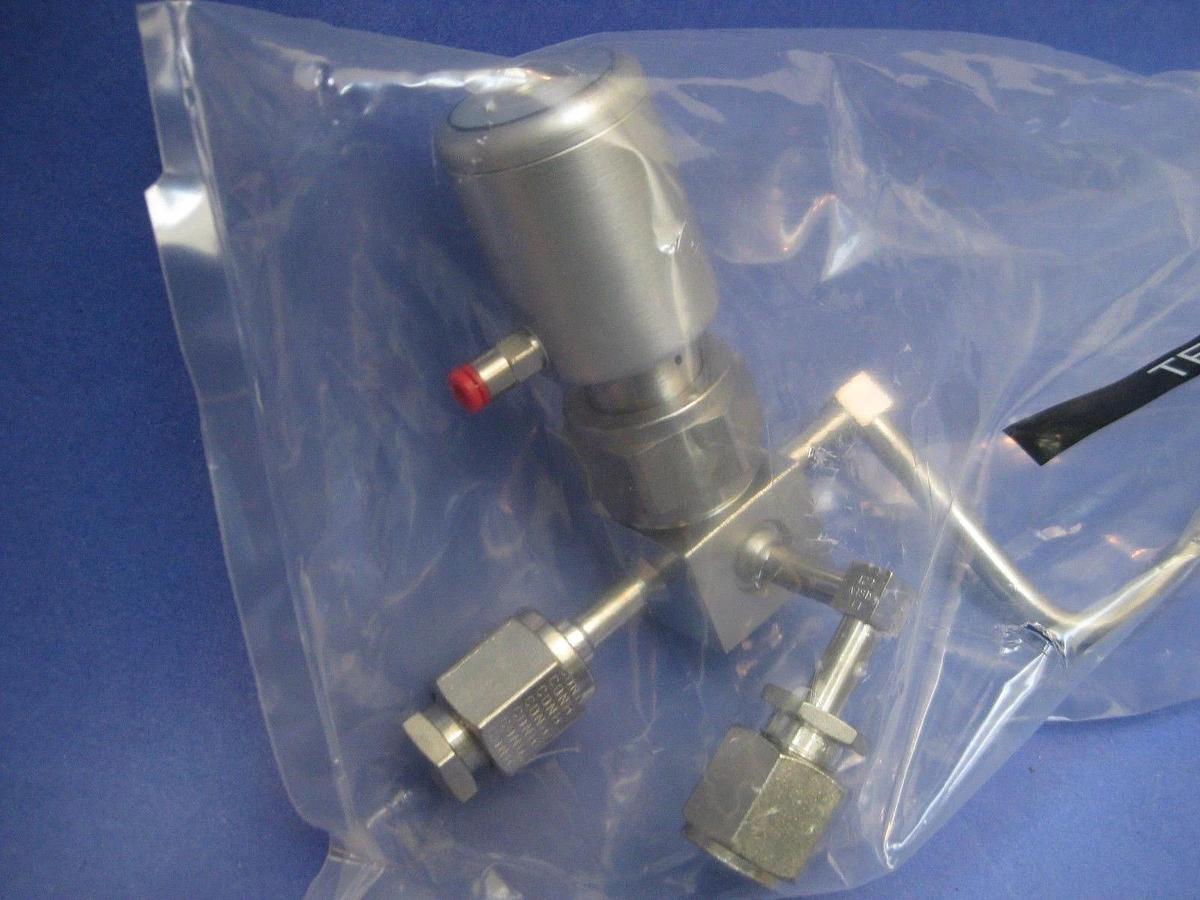Used Nupro Swagelok 6LV-BNB111-C, 3-Way Bellows Sealed Valve Assy, Used and Tested