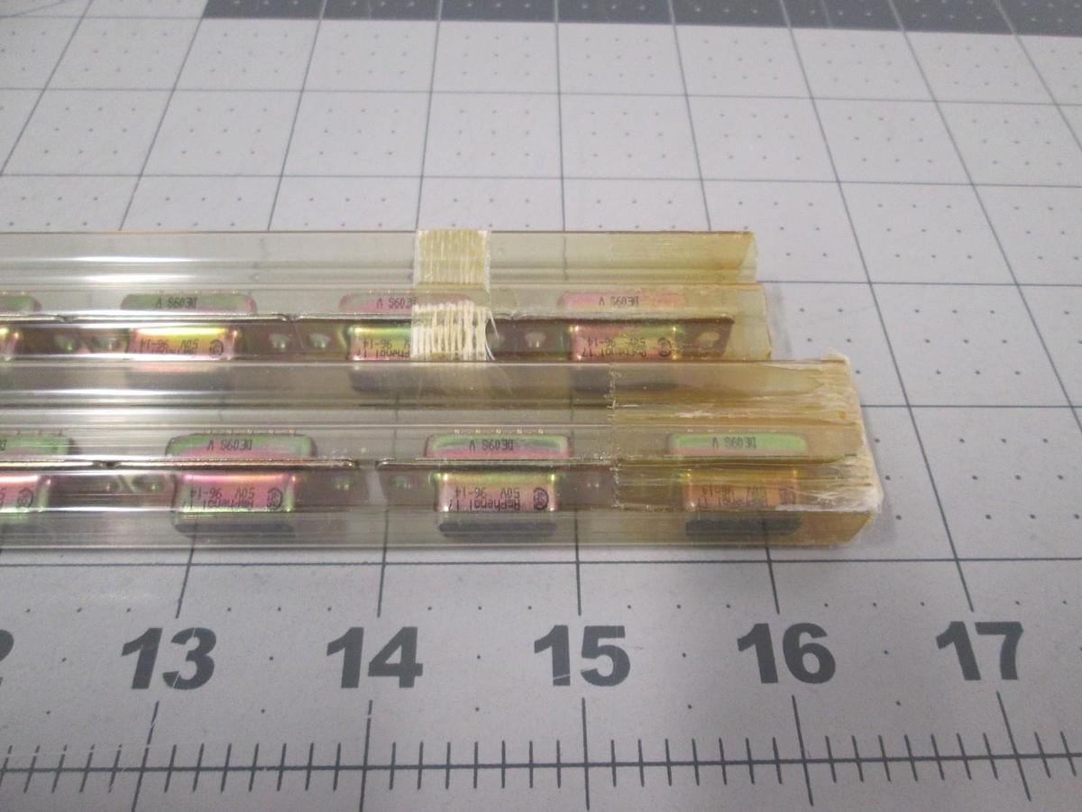 Amphenol, DE09S-V-S, D-Sub Conn, 9 Pin Straight, F Socket, New Lot of 25