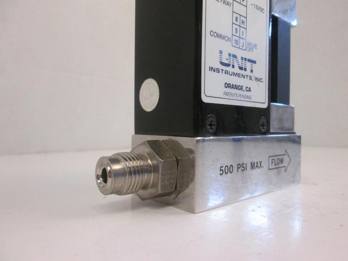 Used Unit UFC-1000, MFC, Mass Flow Controller, 5% PH3/N2, 300 SCCM, Used