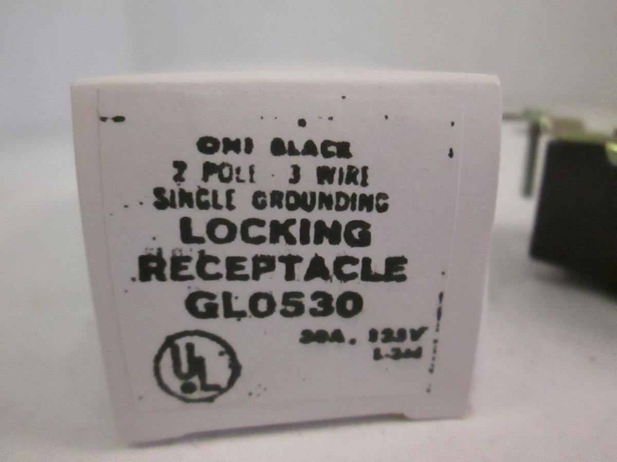 General Electric, GL0530 Single Locking Receptacle, 2 Pole, 3 Wire, New
