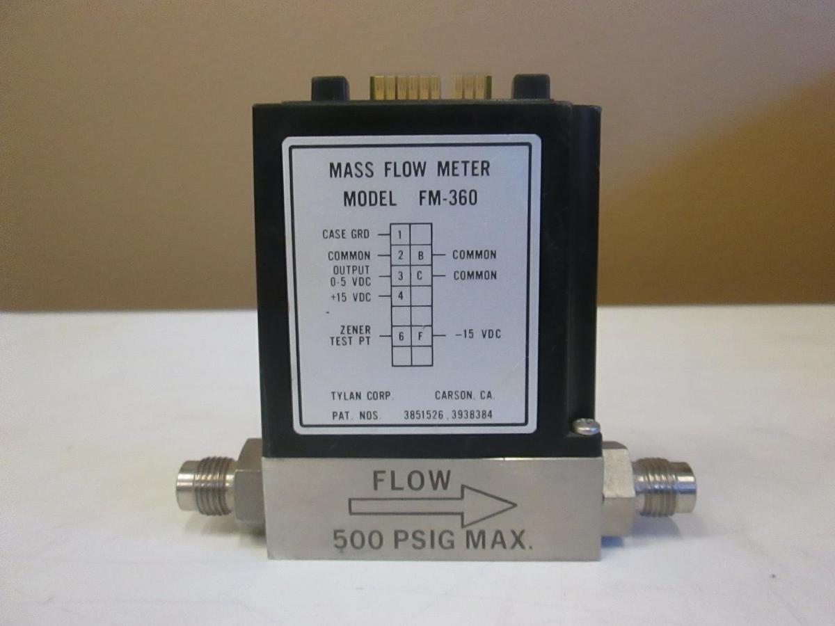 Used Tylan FM-360 Mass Flow Controller MFC, 5 SLPM, N2, 1/4" MVCR