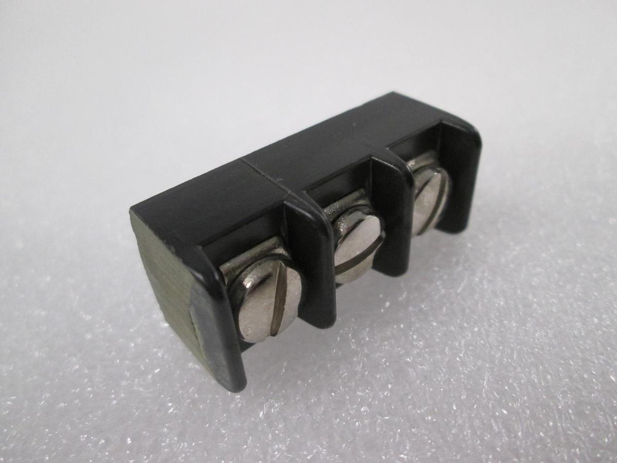 Kulka, 2699, 3 Position Single Row Terminal Barrier, 119-7080, New, Lot of 25