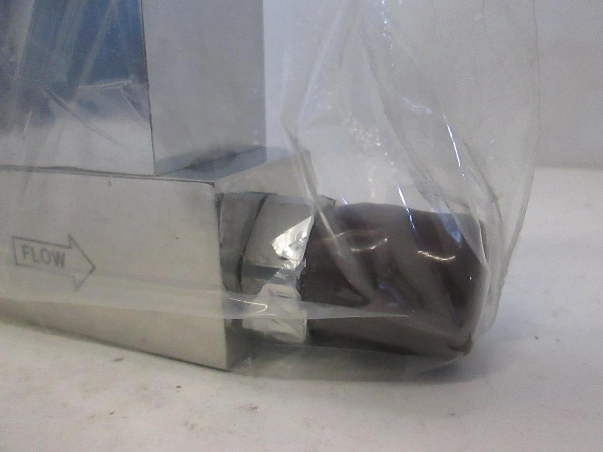 Used Unit UFC-2000, Mass Flow Controller MFC, N2, 20 SLM, Used