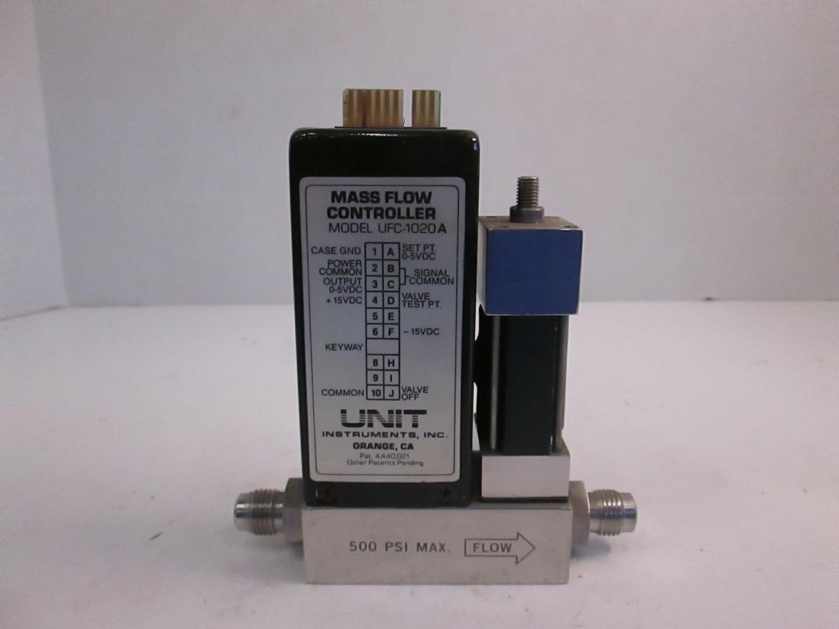 Used Unit UFC-1020A Mass Flow Controller MFC, N2, 500 SCCM