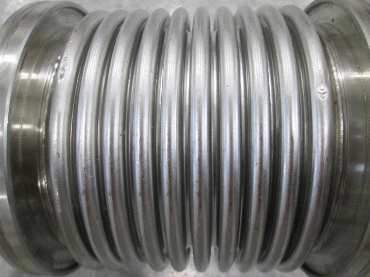 Used Stainless Steel Formed Bellows Vacuum Pipe/Hose, 5"L, 127MM Flange, Used