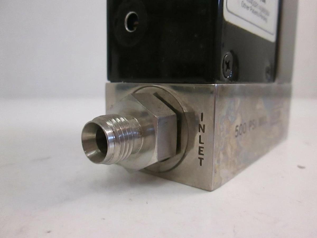 Used Unit UFC-1100 Mass Flow Controller, SiH4, .5 SLM, Used