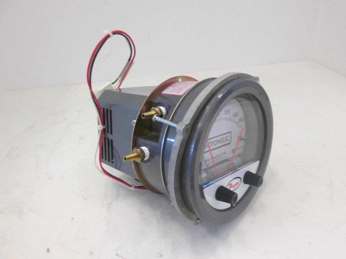 Used Dwyer, 3002MR-500, Photohelic Gauge 0-500mm, Diff Press, Used