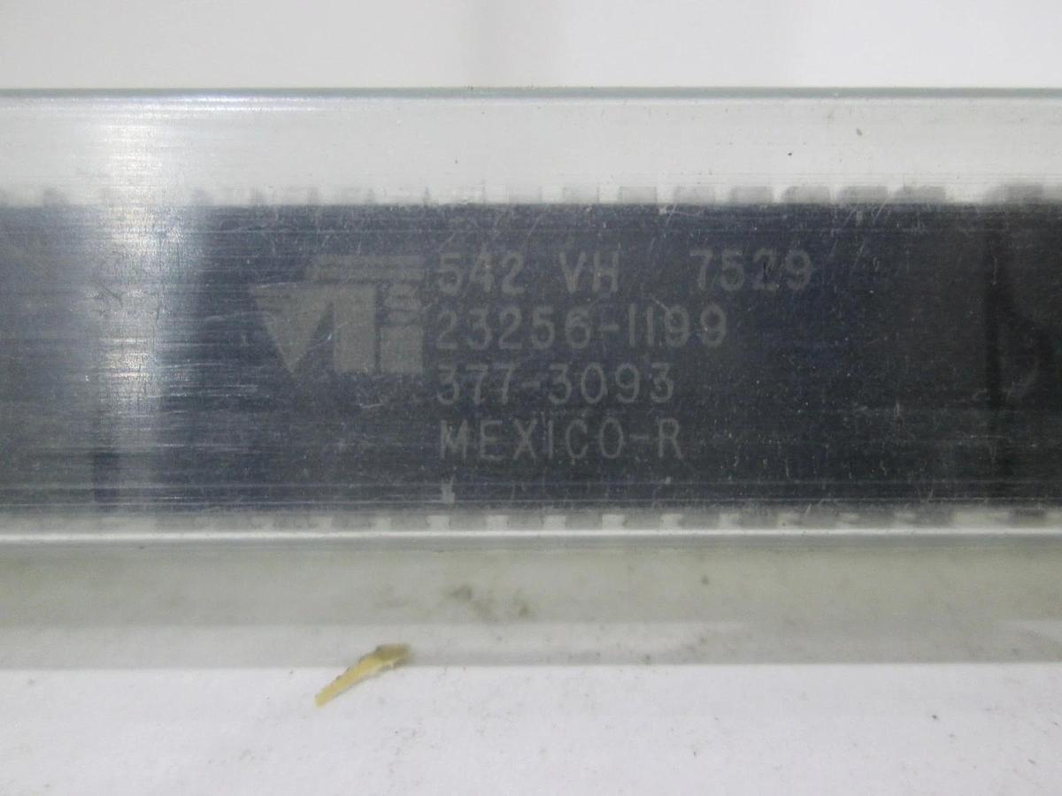 VTI, 23256-1199, Integrated Circuit, New, Lot of 15