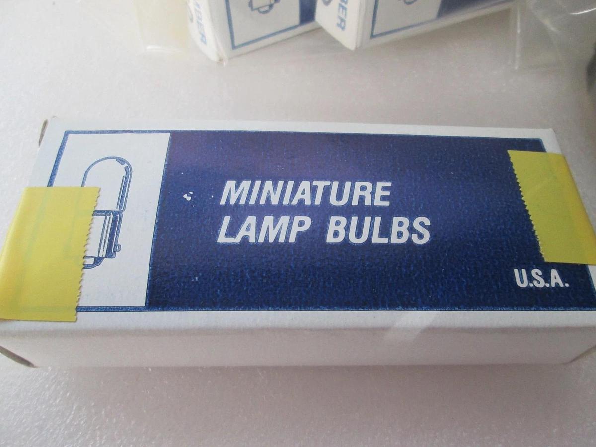 Miniature Light Bulb, 110-003, 6 Volt, New, Lot of 85