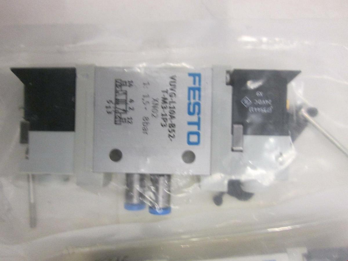 FESTO, VUVG-L10A-B52-T-M3-1P3, Solenoid Valve, New, Lot of 4