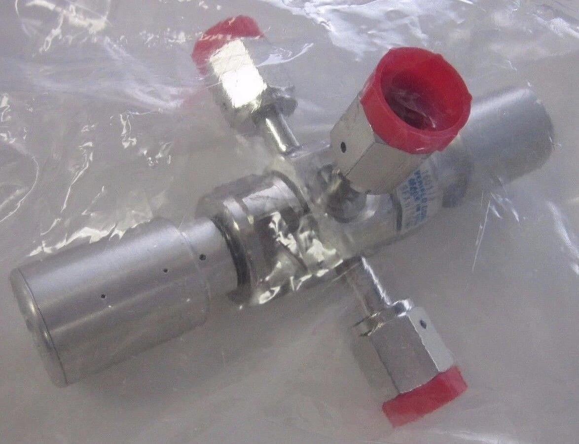 Used WJ Parker Veriflo 944AOPLPNONC4218HITEMP, Double Actuator, 3 Way Diaphragm Valve