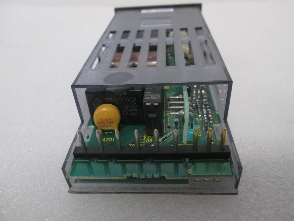 Omron, E5GN-R03TC-FLK, Temperature Controller, New