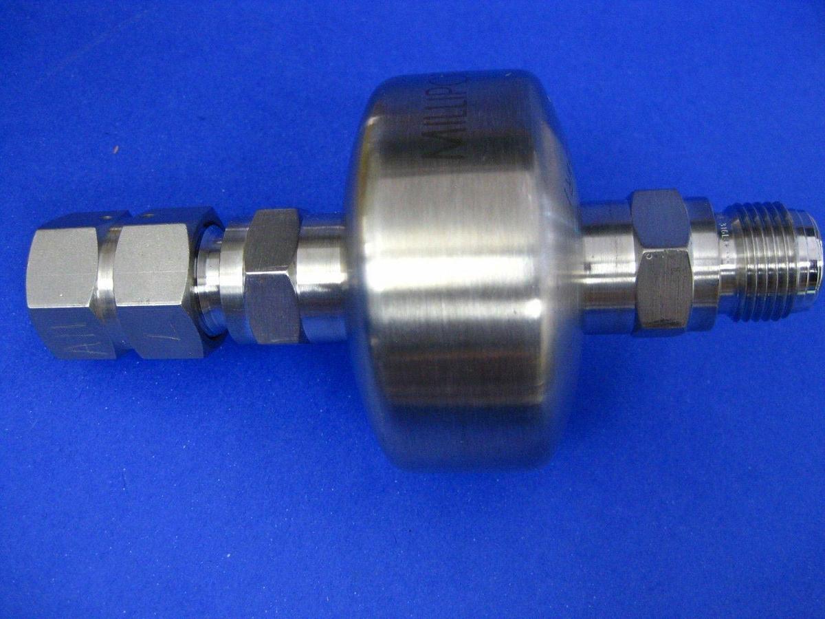 Used Millipore Wafergard F Inline Gas Filter WGFG36WR1, 3/8" MVCR - Lot of 2 Used