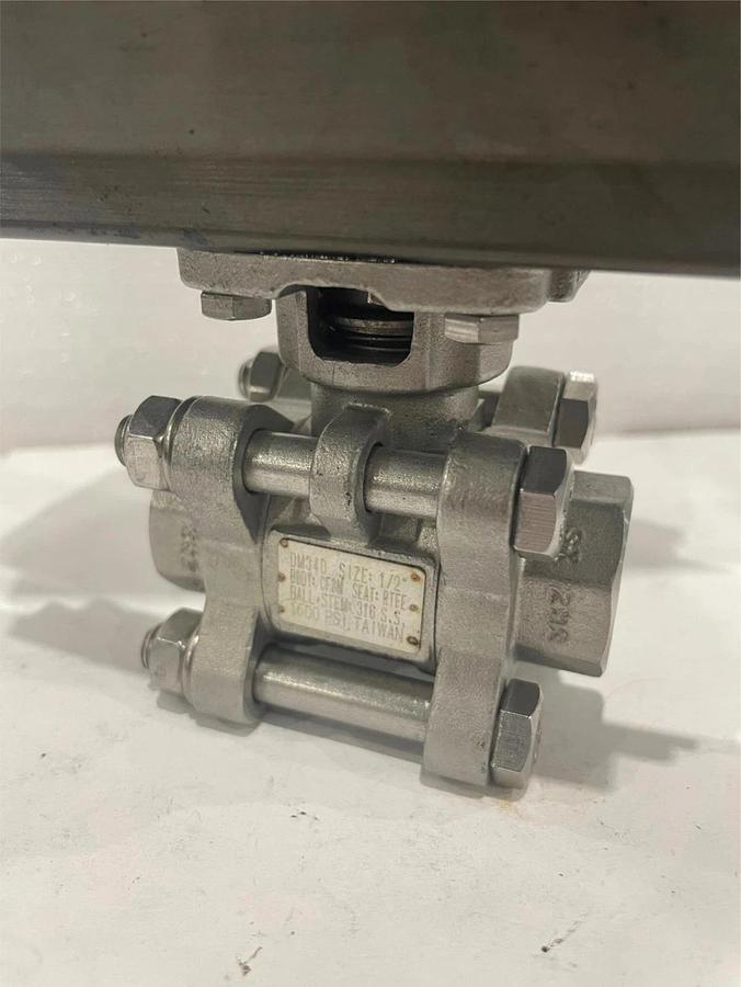 Used Duravalve Inc. Assy, Durair II, 050 F0A D09, Used