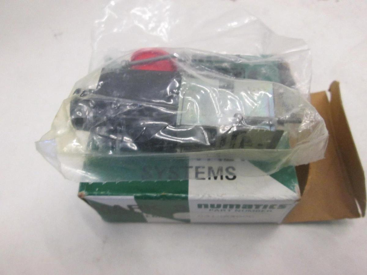 Numatics, Solenoid Valve, Model 031SA400E, 6W, 24 VDC, New