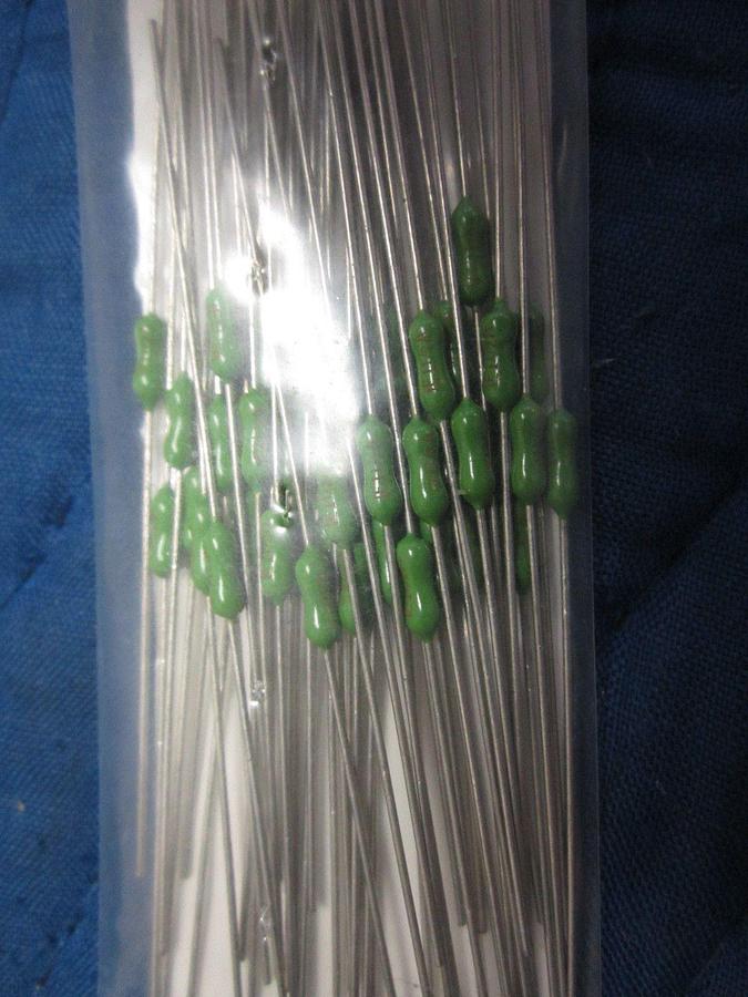 Digi-Key Pico II Fuse, F827, Fast, 1 1/2A 125V axial by Littelfuse, Lot of 50