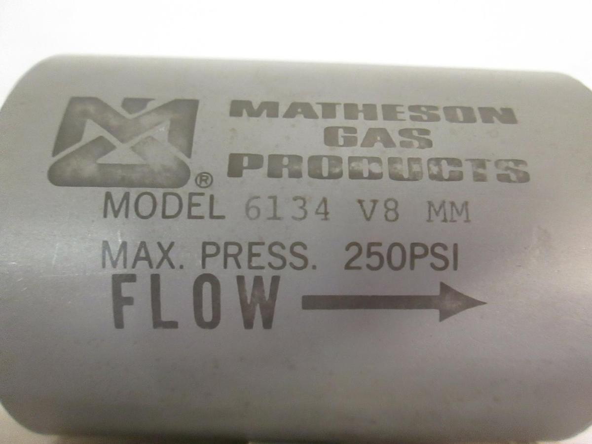 Matheson Inline Gas Filter 6134-V8-MM, 1/2" Tube Fitting, 250 psig, Lot of 2