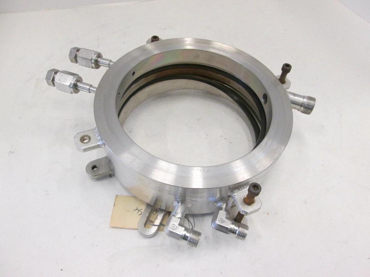 Used End Cap, 150/156 Front LPCVD Furnace Flange, water cooled, 1/4 vco gas in Used