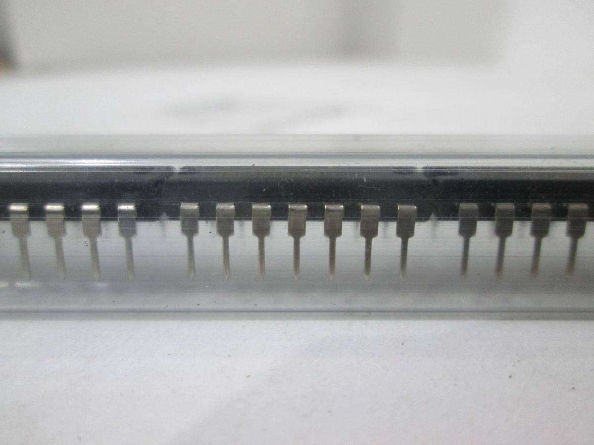 Texas Instruments, SN74HG04N, Integrated Circuit, New, Lot of 25