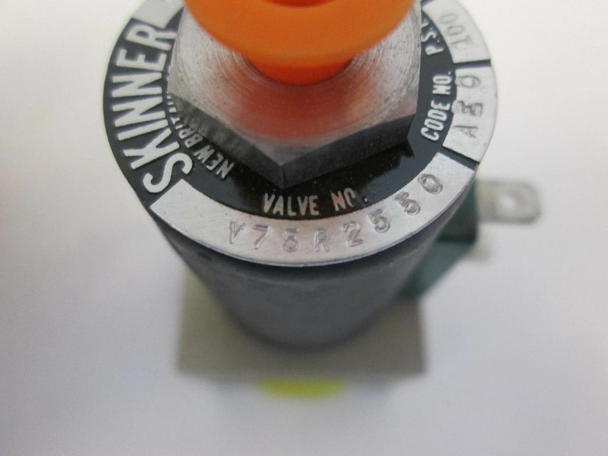Used Skinner V75R2550 Valve, 100 PSI, Used
