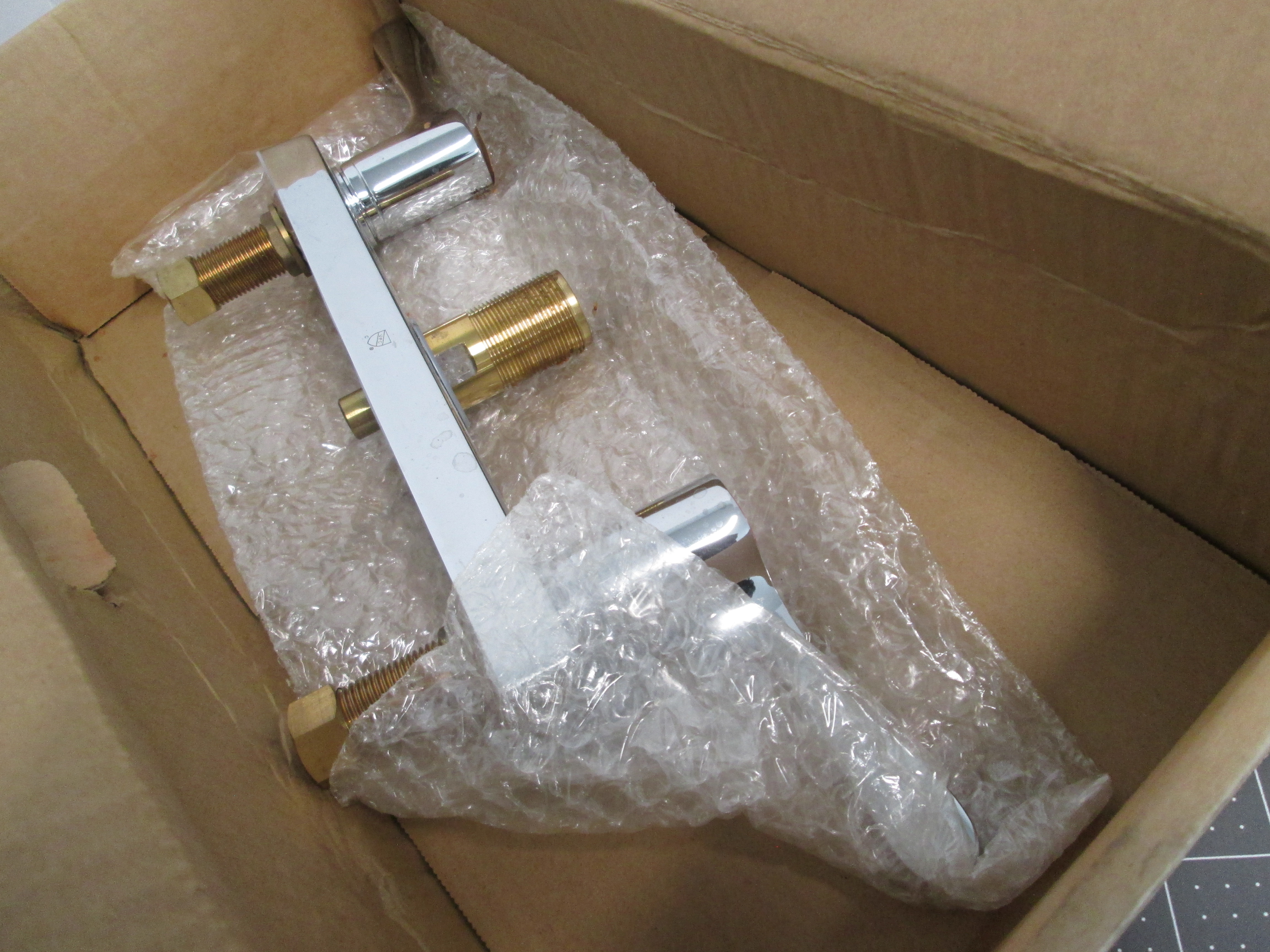 Elkay, LKD2423BHC, Commercial Faucet 7" Gooseneck 4" Lever Chrome 1.5 GPM