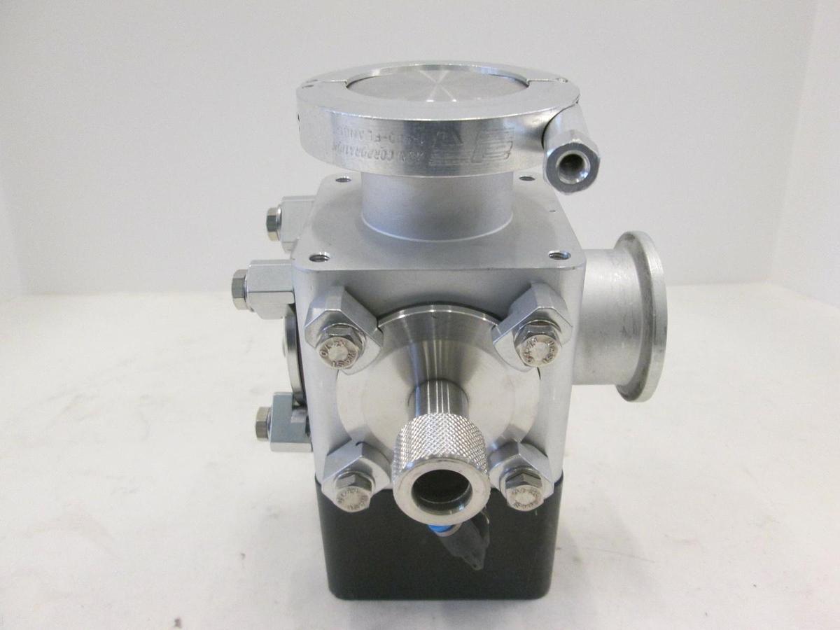 Used Vat 4 Way Aluminum Valve w/ Bracket, Used