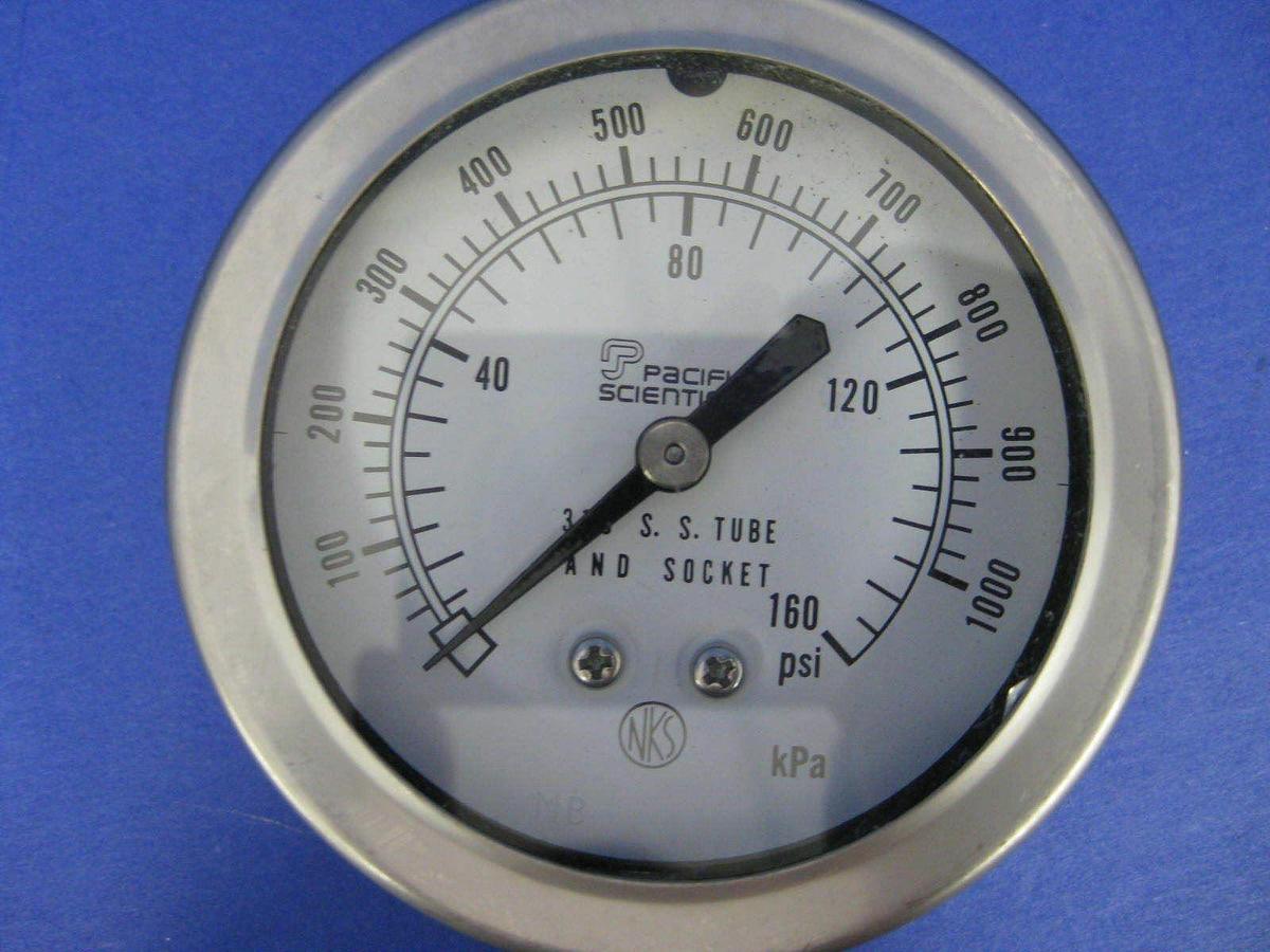 Used Pacific Scientific Gauge 0-160psi / 0-1000 kPa, 2.5", 1/4" FVCR, Lot of 2 Used
