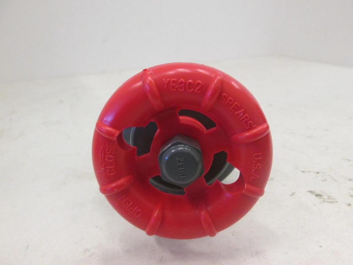 Spears, 1/2" Two Way Manual Gate Valve, 200 PSI, Water 73Deg F, BCCJAB1, New