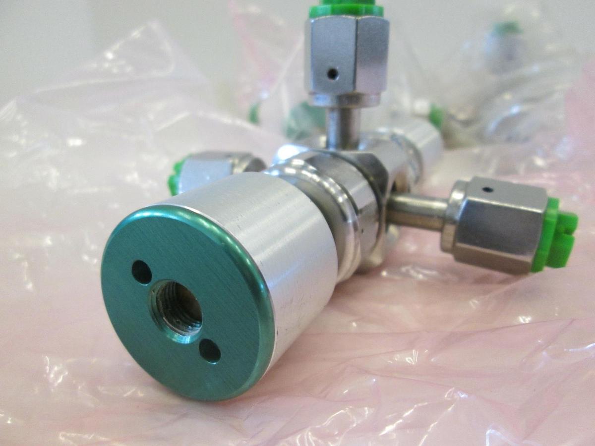 Used Veriflo, 944AOPLPNC, Double Actuator, 3 Way Valve, Used, Lot of 3