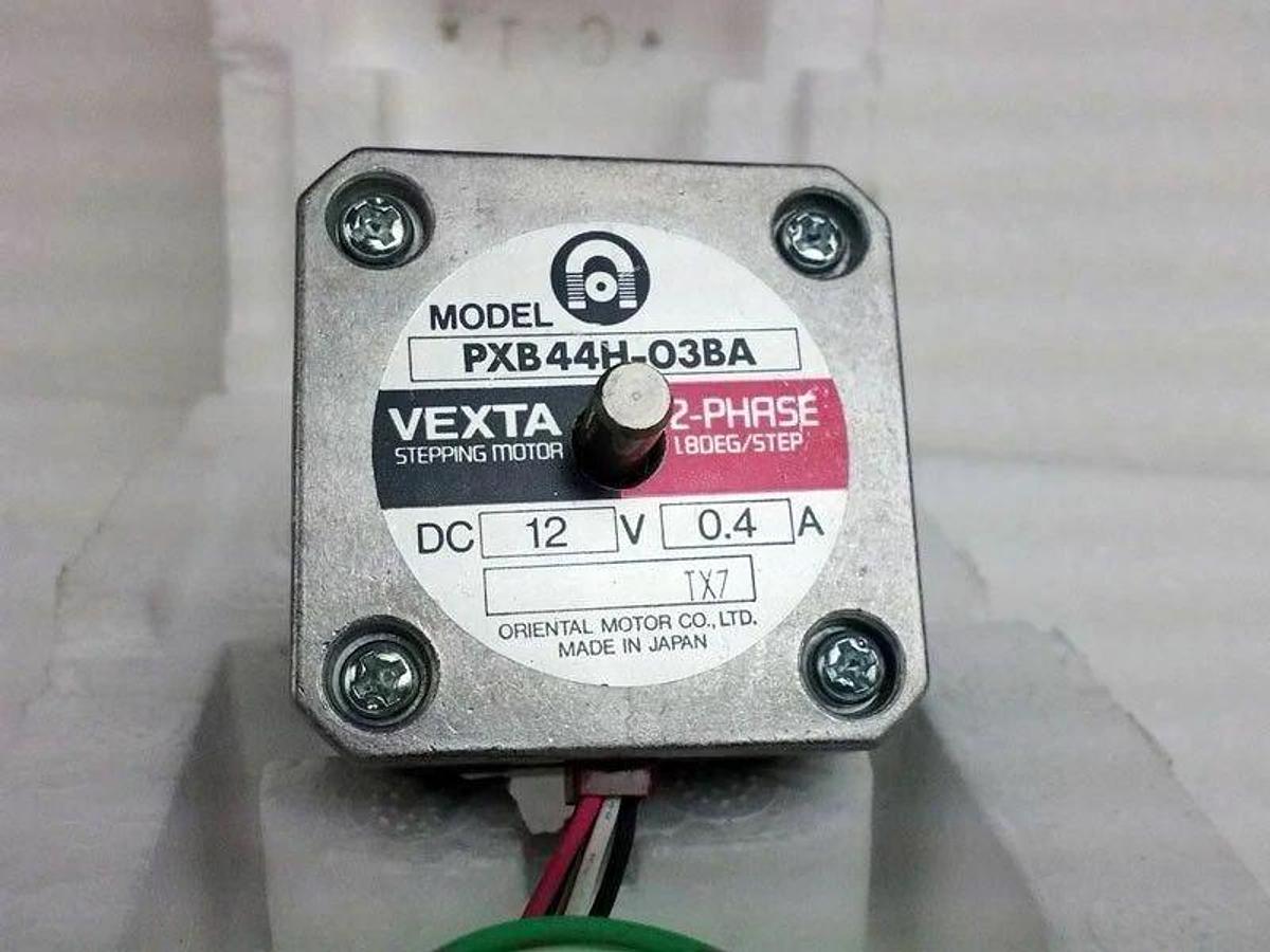 Vexta Stepper Motor PXB44H-03BA, 12V, 0.4A,