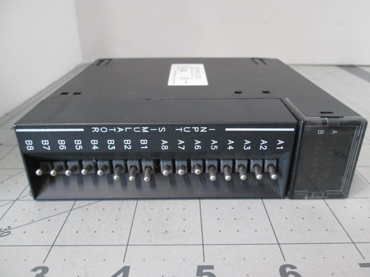 Used GE Fanuc, IC693ACC300C, PLC Input Simulator Module, Used